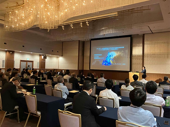 講演会